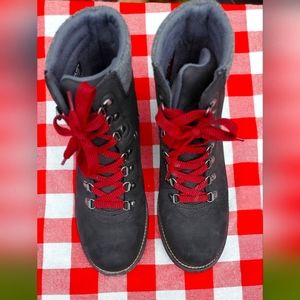 Kodiak Surrey II Boots